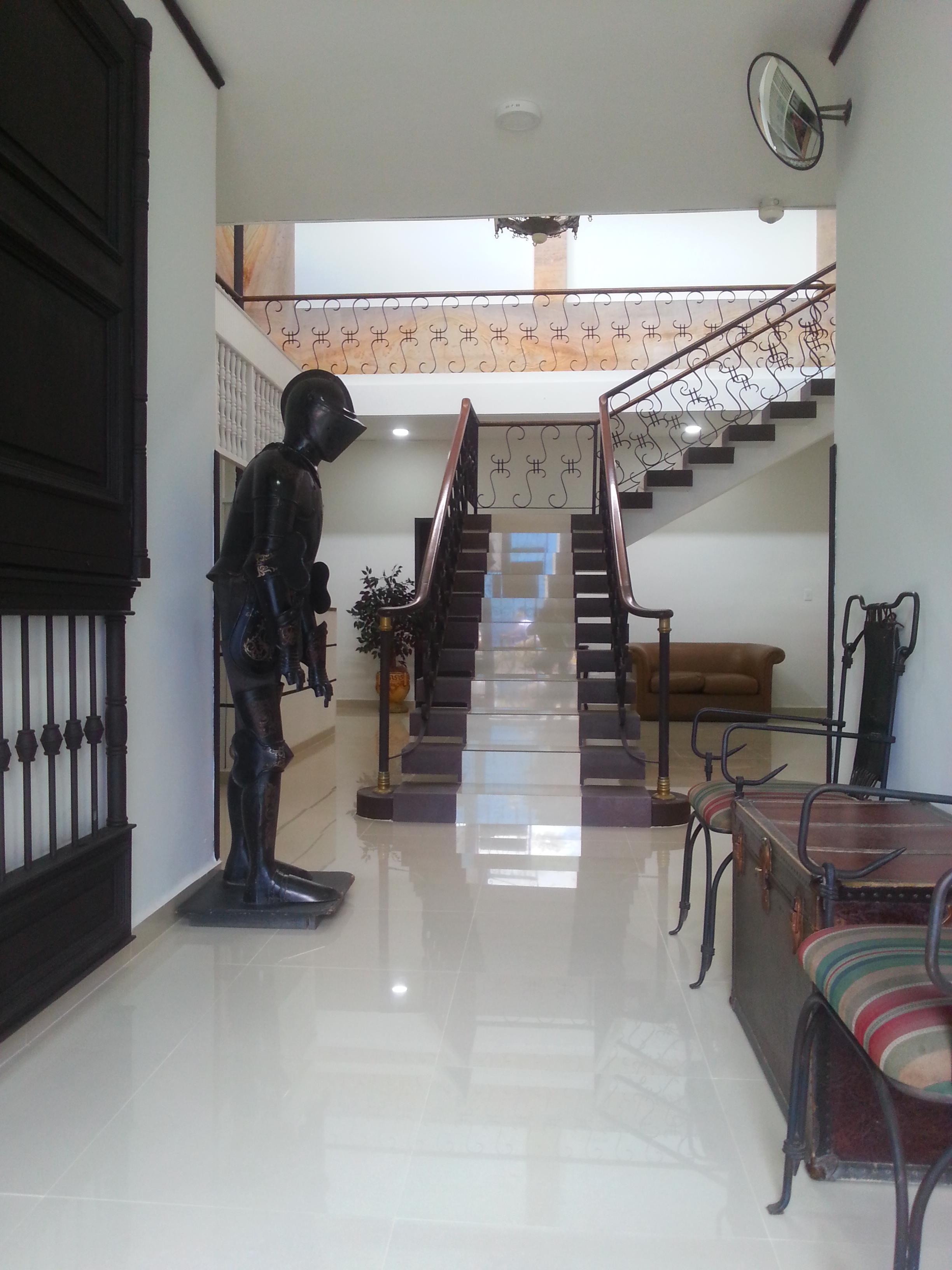 Hotel Colonial Plaza บูการามังกา ภายนอก รูปภาพ